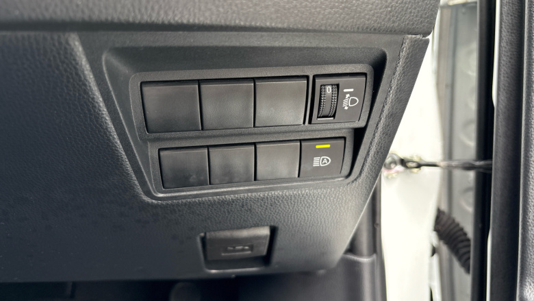 Toyota Yaris 1.5 Hybrid Design 5dr CVT Hybrid Hatchback